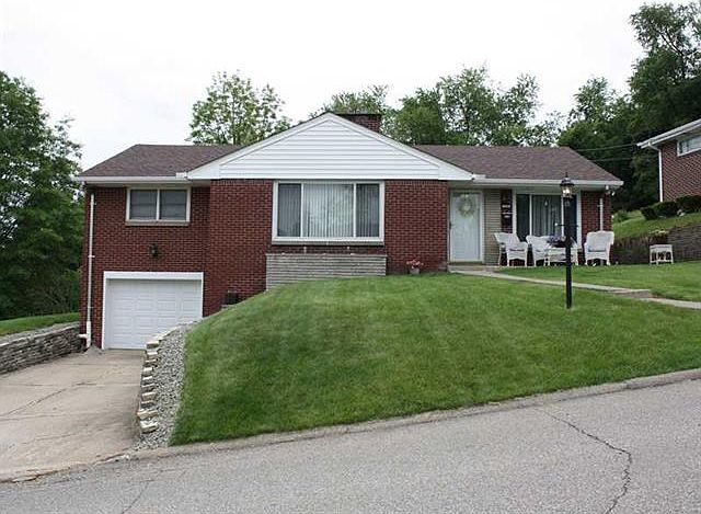 1st image of 556 Longvue Dr