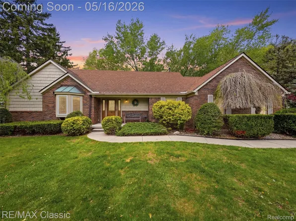 24892 Melody Ln, Taylor, MI 48180