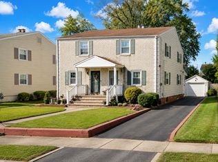 195 Jackson Ave, Edison, NJ 08837