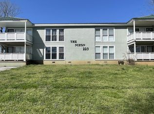 223 Nixon Ave, Lawrenceburg, TN 38464