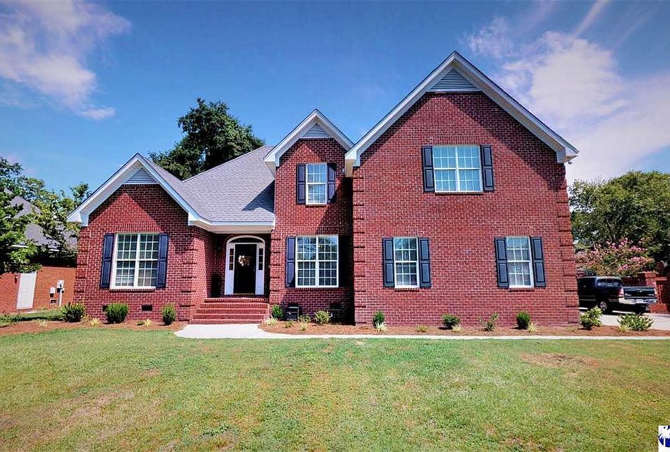 1st image of 719 Chaucer Dr
