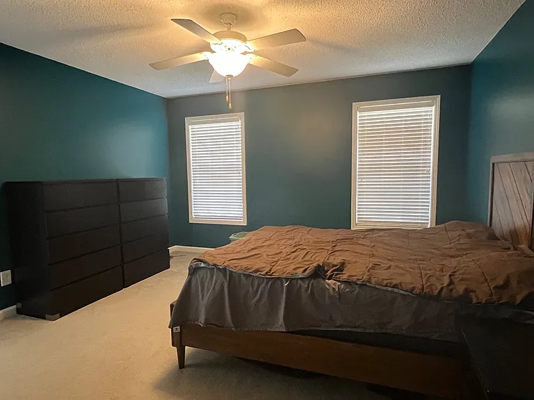 305 Woodgreen Dr — Photo 13