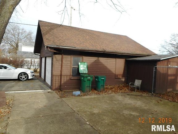 4th image of 2129 W Kellogg Ave #1