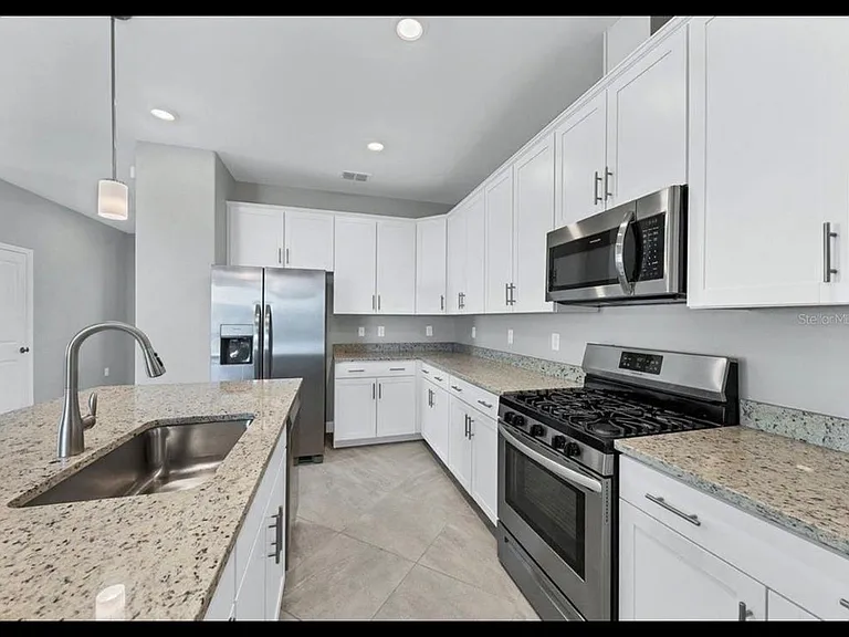 5127 Coral Reef Way — Photo 4