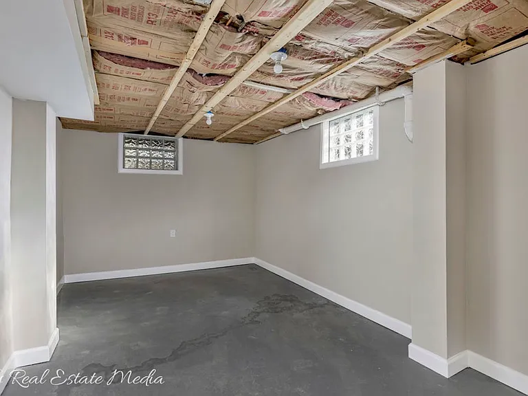 6253 Sturdy Ave — Photo 22