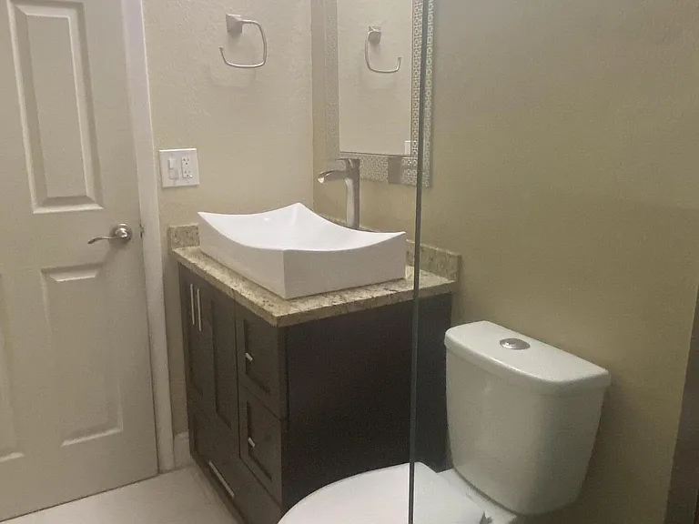 633 Sea Pine Way #C — Photo 28