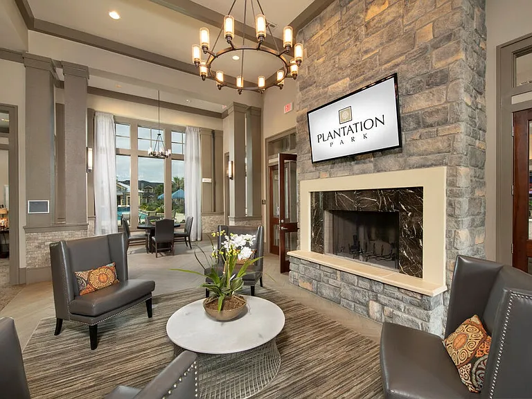 Plantation Park Apartments — Photo 5