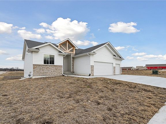3rd image of 25115 Eagle Vista Dr