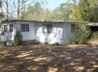 200 Lakeview Way, Interlachen, FL 32148