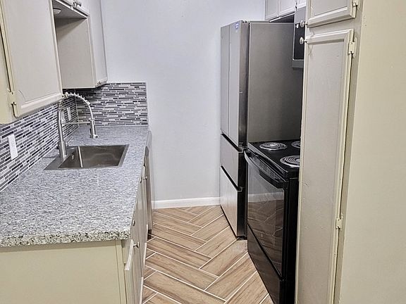 3rd image of 1901 N 10th St #11285705