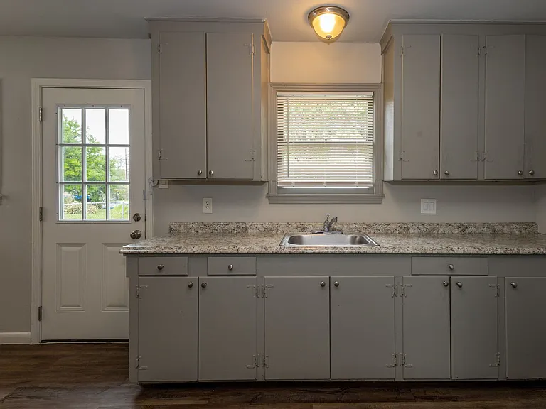 4710 El Paso St — Photo 20