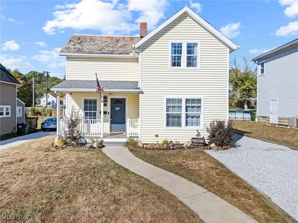 21 S 3rd St, Rittman, OH 44270
