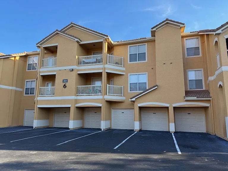 8842 Villa View Cir #108 — Photo 26