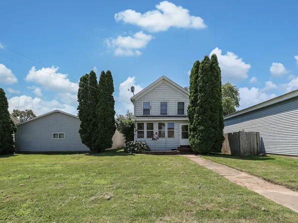 115 N Main St, Seneca, IL 61360