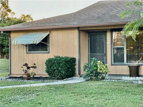 7494/7496 Carrier RD, FORT MYERS, FL 33967