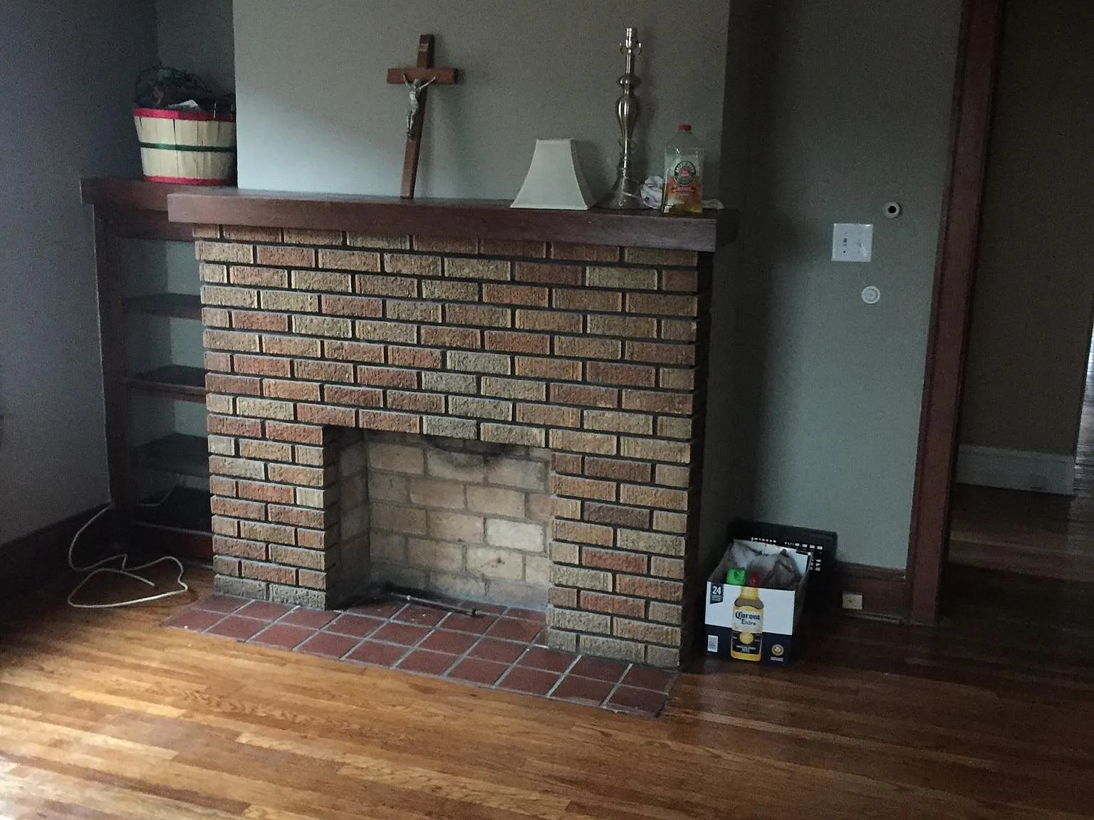 2 bed, 900 sqft, $1,400 — Photo 1