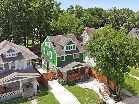 5th image of 3230 Bellefontaine Ave