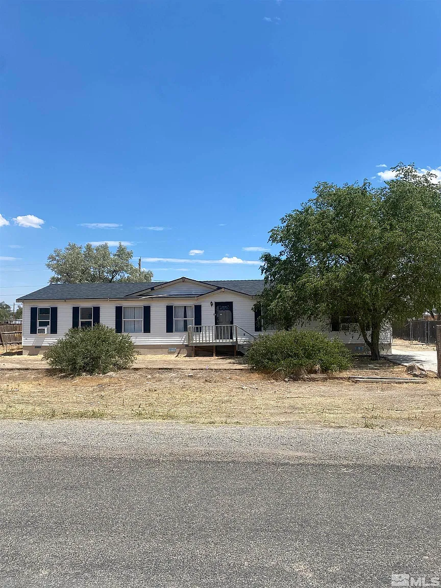 2700 Rawhide St photo 1