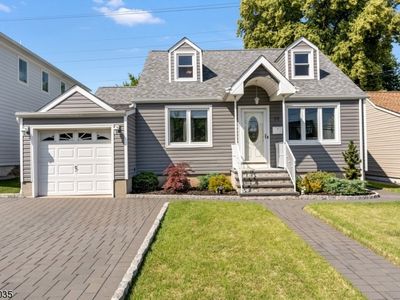 82 Noel Dr, North Arlington, NJ, 07031