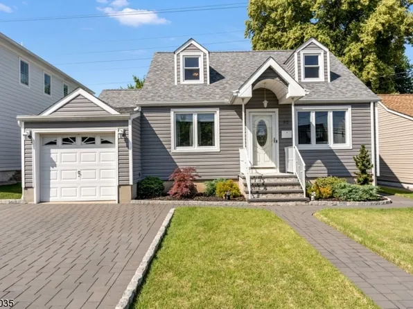 82 Noel Dr, North Arlington Boro, NJ 07031