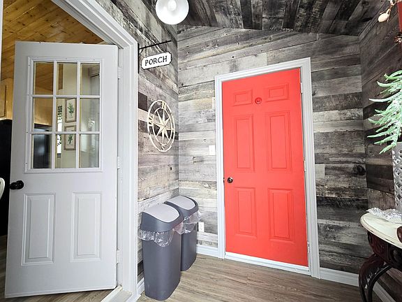 5th image of 2816 Barronsfield Rd