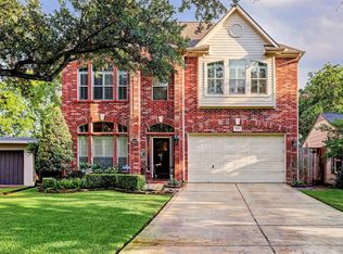 5123 Locust St, Bellaire, TX 77401