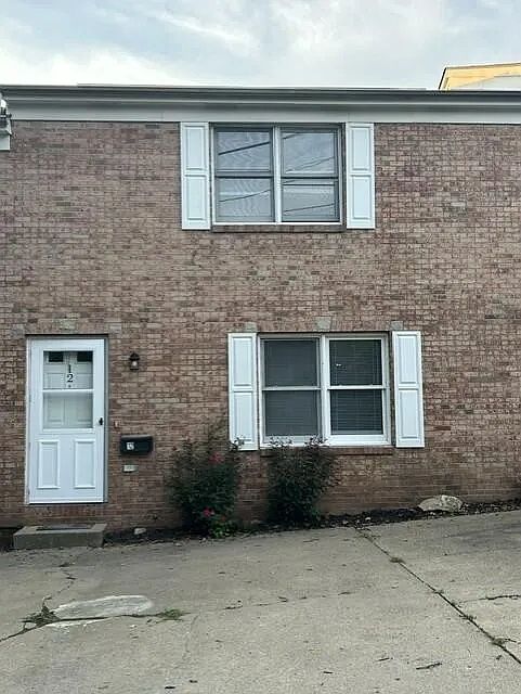 1st image of 12 Walden Ave