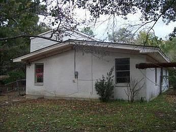 2nd image of 211 Carter Dr