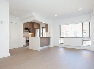 311 W 50th St APT 2S, New York, NY 10019