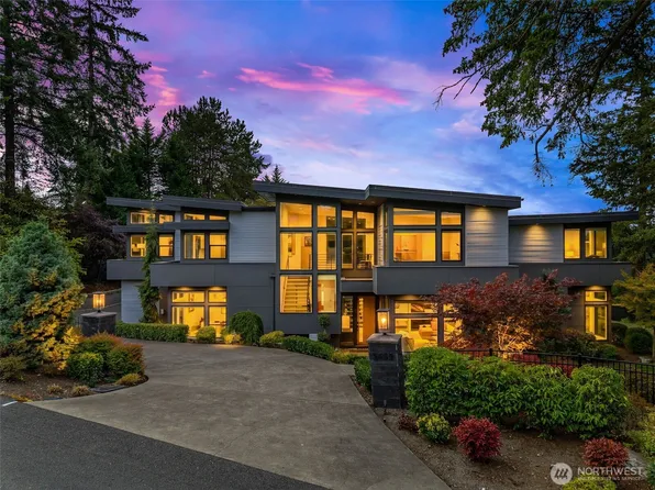 2659 90th Ave NE, Clyde Hill, WA 98004