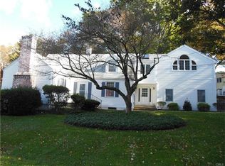 12 Overbrook Rd, Norwalk, CT 06851