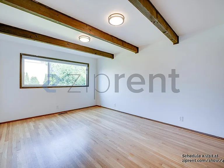 4110 44th Ave SW — Photo 12