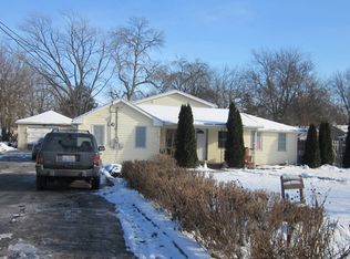 1007 Church Rd, Aurora, IL 60505