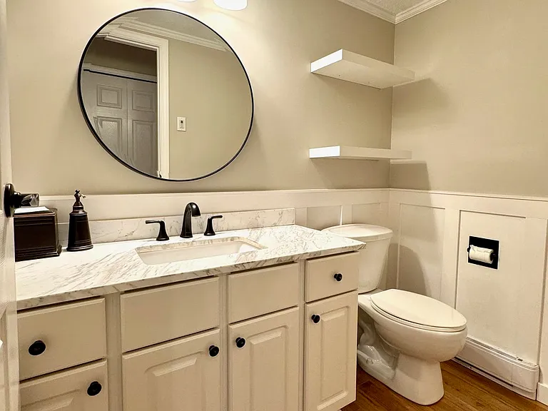 1032 Cornwall Dr — Photo 18