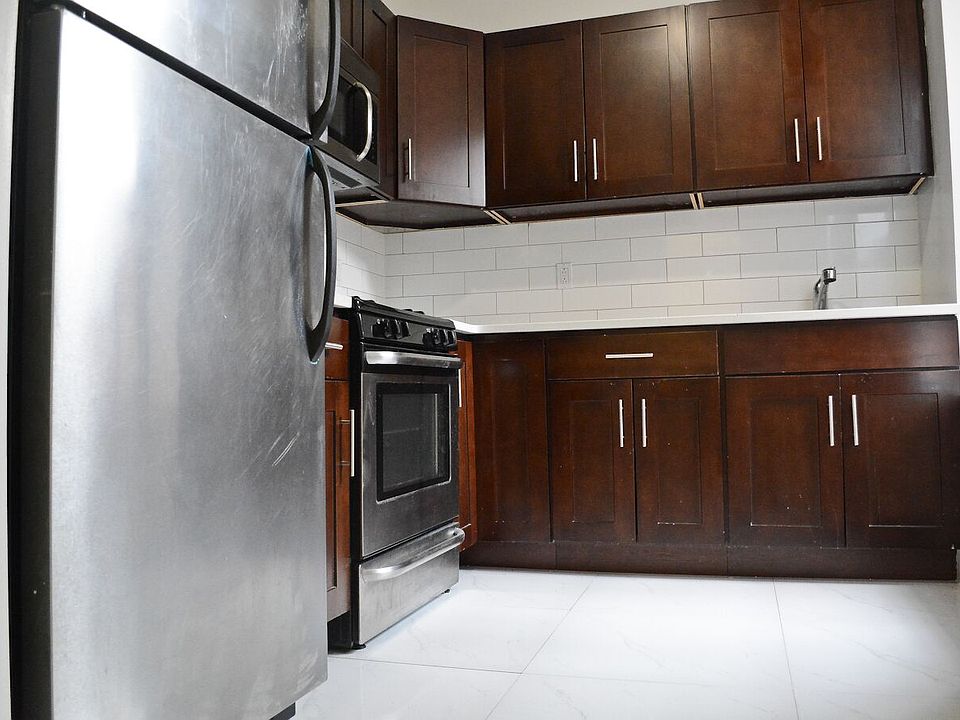 1st image of 535 Lafayette Ave #2
