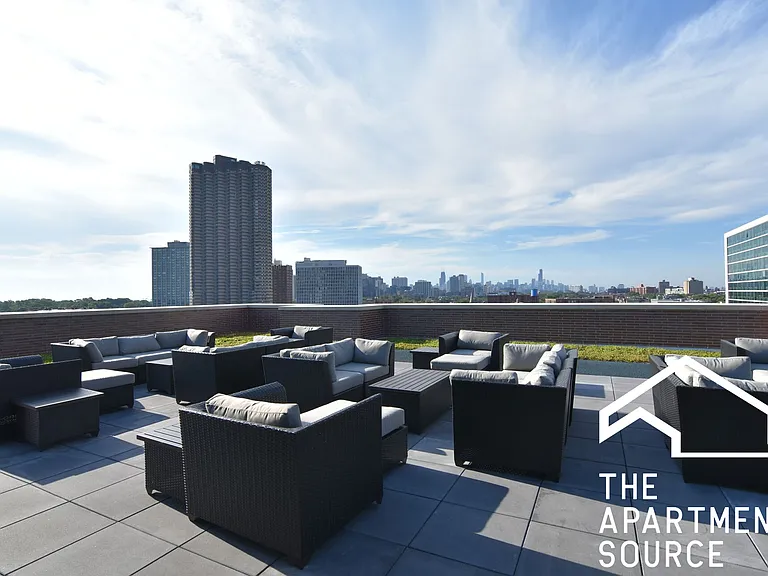 3853 N Broadway St #7 — Photo 12
