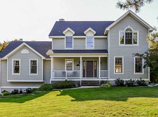 57 Tockwotton Farm Rd, North Kingstown, RI 02852