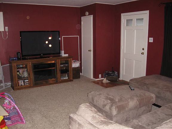 2nd image of 43 Amherst Dr