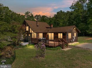 146 Lizzie Mills Rd, Castleton, VA 22716