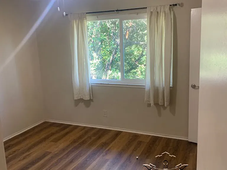 320 Bennett St #3 — Photo 4