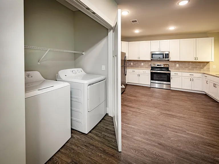 In-Unit Washer and Dryer