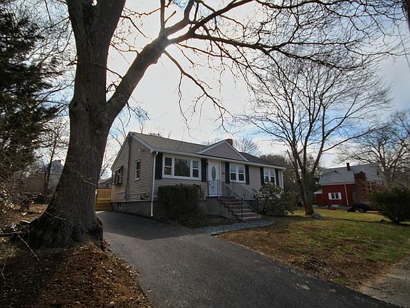 3rd image of 56 Weston Ave