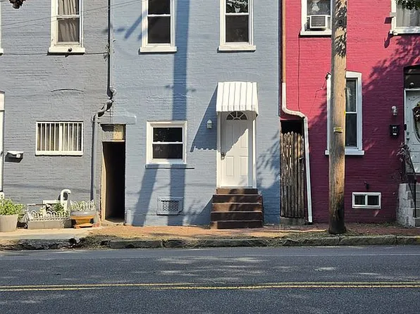 313 W Buttonwood St, Reading, PA 19601