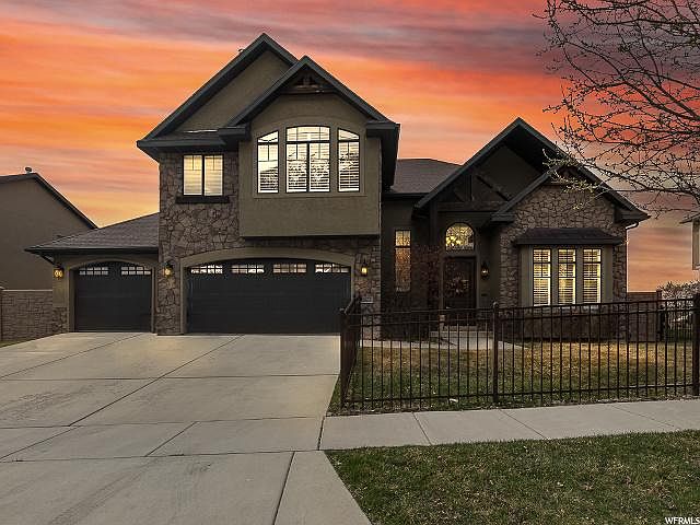1st image of 10455 N Colonial Dr