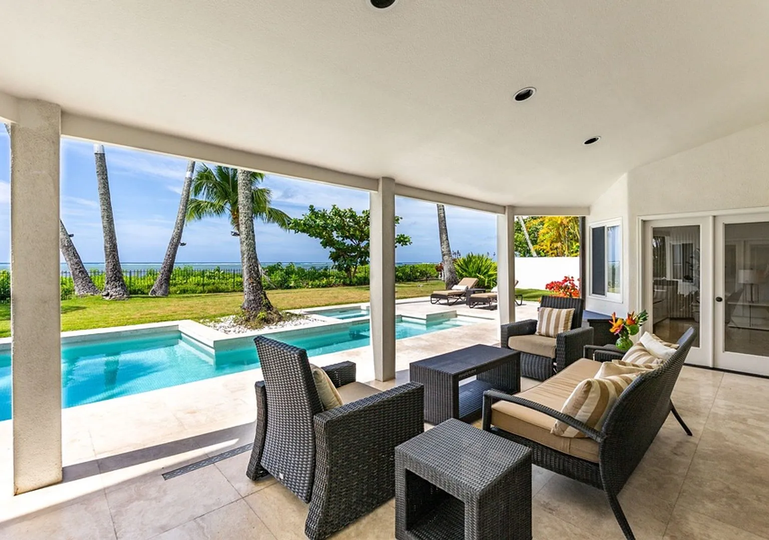 Paradise Beach Estate: Beachfront 6BR w/ Pool, Guest Suite & Pickleball — Photo 3