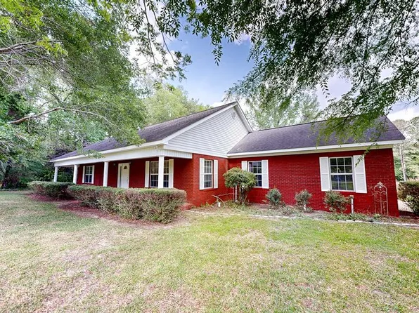 821 Harden Rd, Slocomb, AL 36375