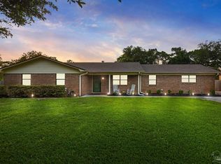 2944 Rosa Del Villa Dr, Gulf Breeze, FL 32563