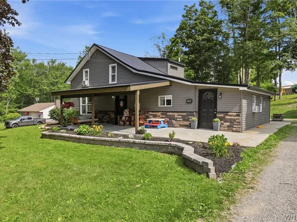 11734 N Canada St, Holland, NY 14080
