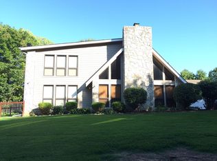 1325 Old Country Rd, Ponca City, OK 74604