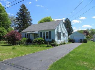 6096 Karen Ave, Newfane, NY